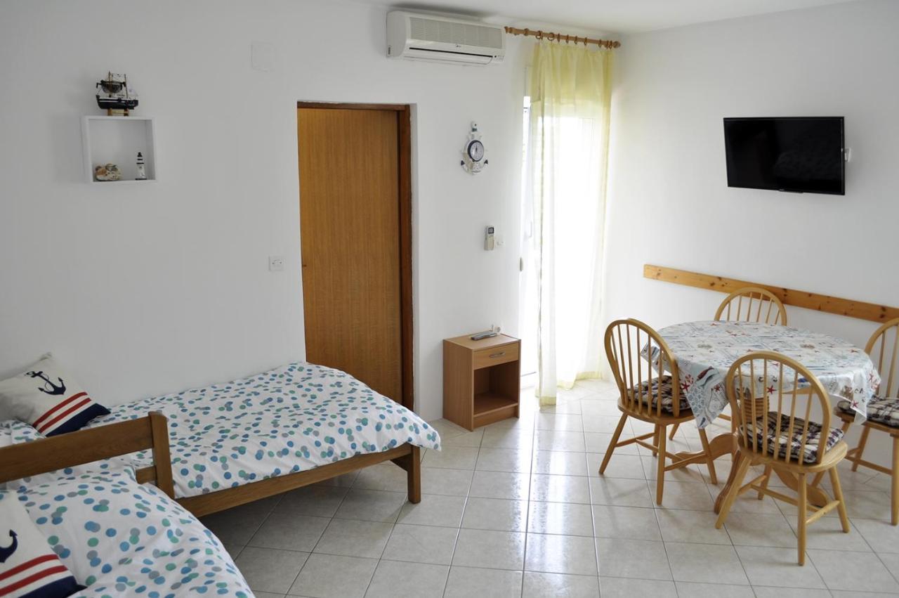 Apartment Vir 13686B Exterior foto